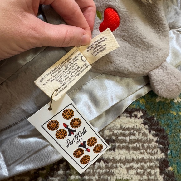 LUXURY BABY BUNDLE- baby blanket & lovey (BRAND NEW WITH TAGS) - retails $150 - Picture 7 of 14